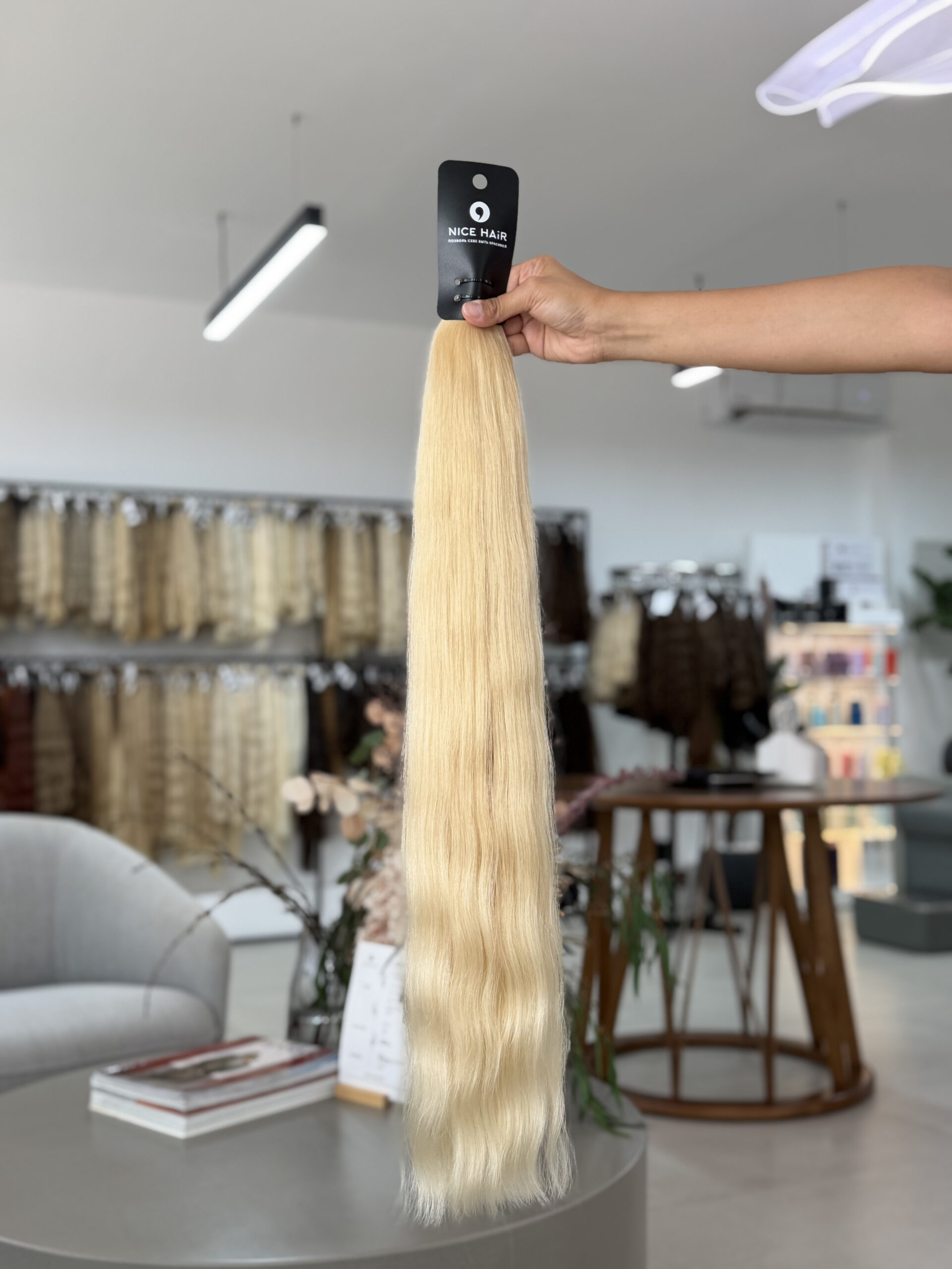 Flat keratin bonds #613, 70cm, 150g, 150pcs. Lux category - Image 1