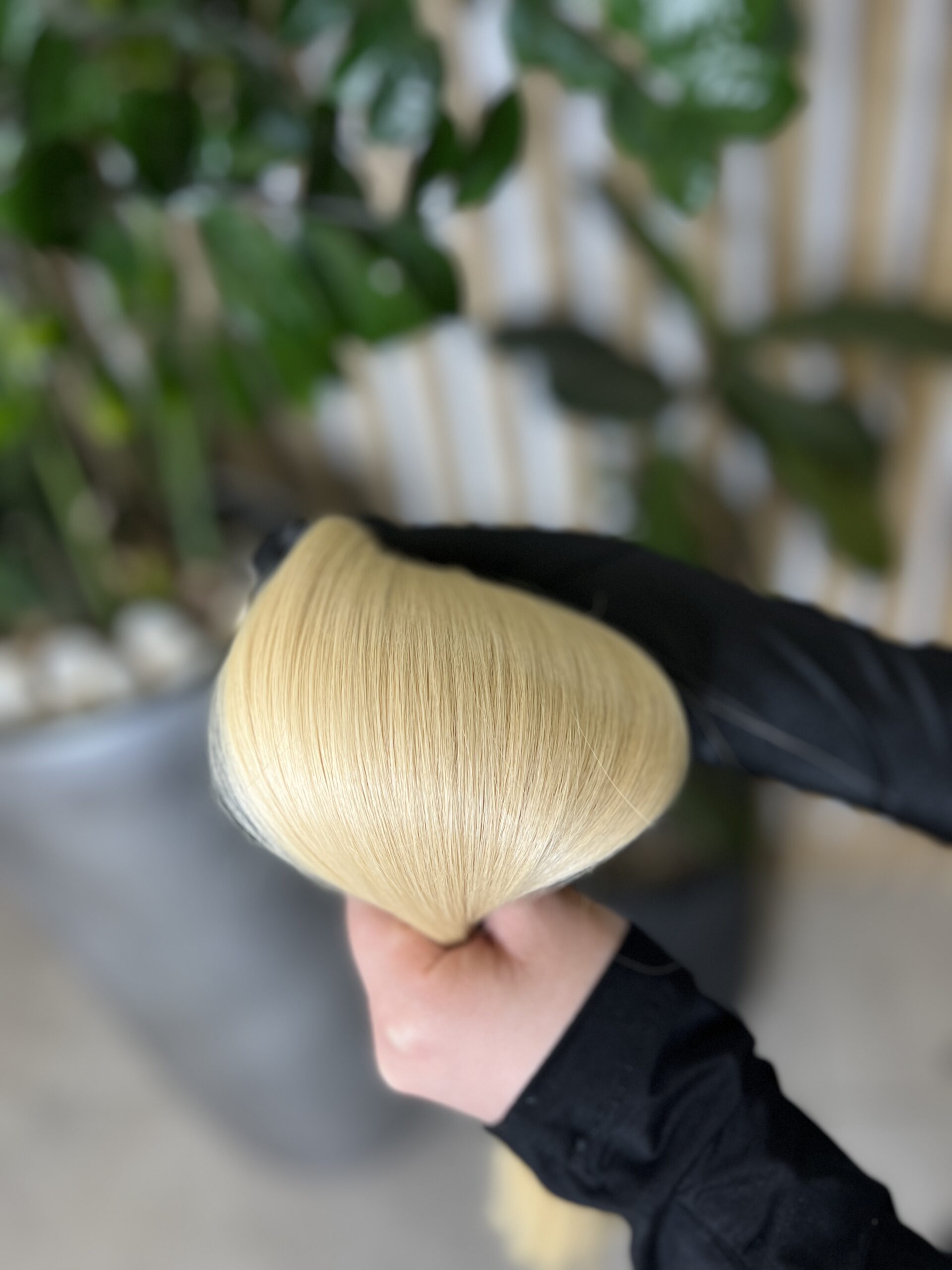 Exclusive hair, Meringue Blonde, soft straight, 54 cm, 59 gr - Image 3