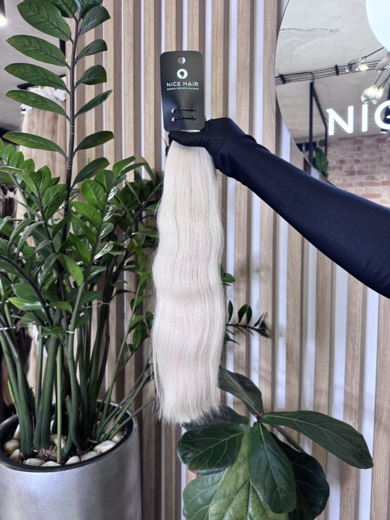 remy human hair in blonde shade