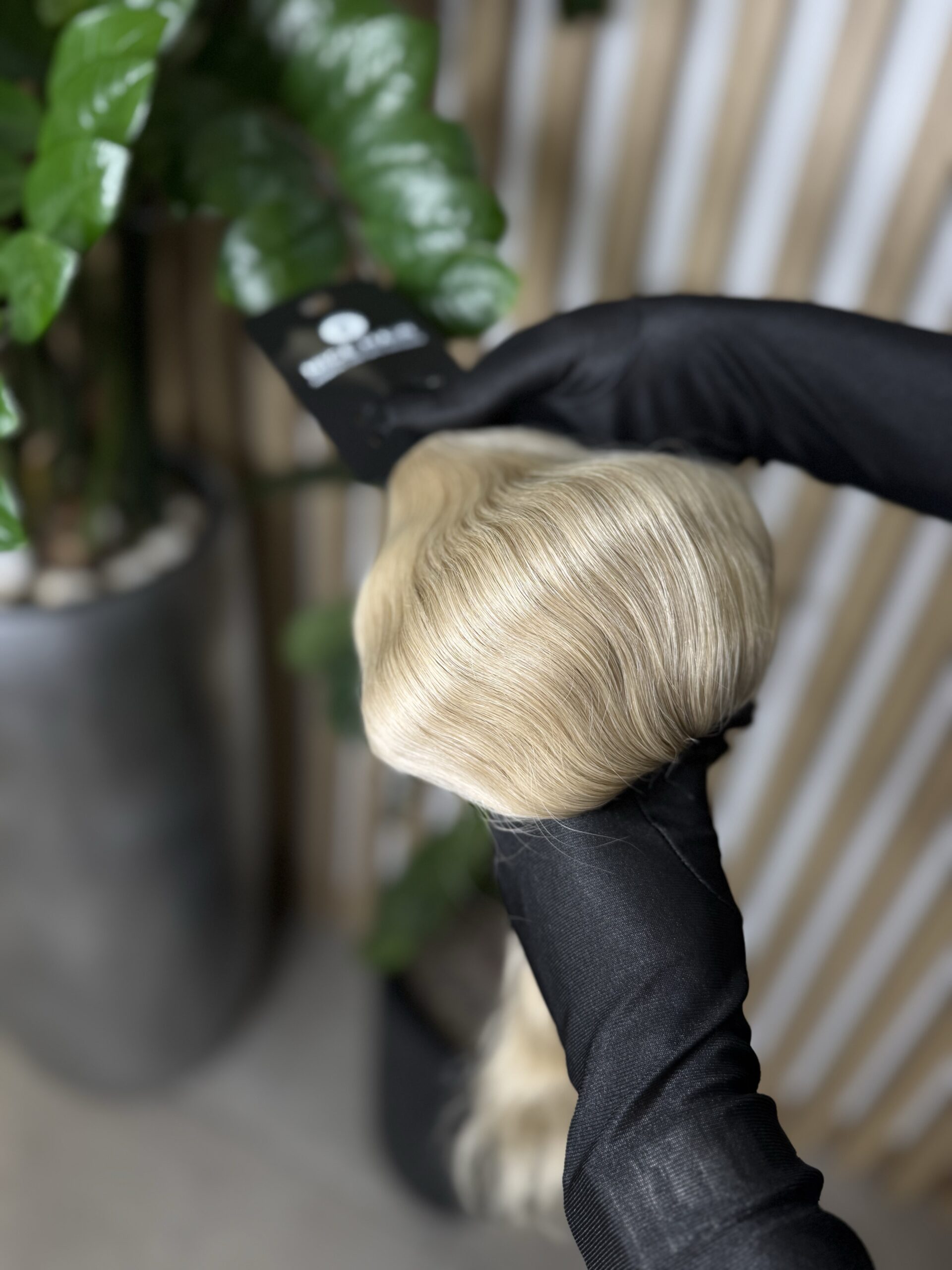 Exclusive hair, Platinum, silky wavy, 53 cm, 136 gr - Image 3
